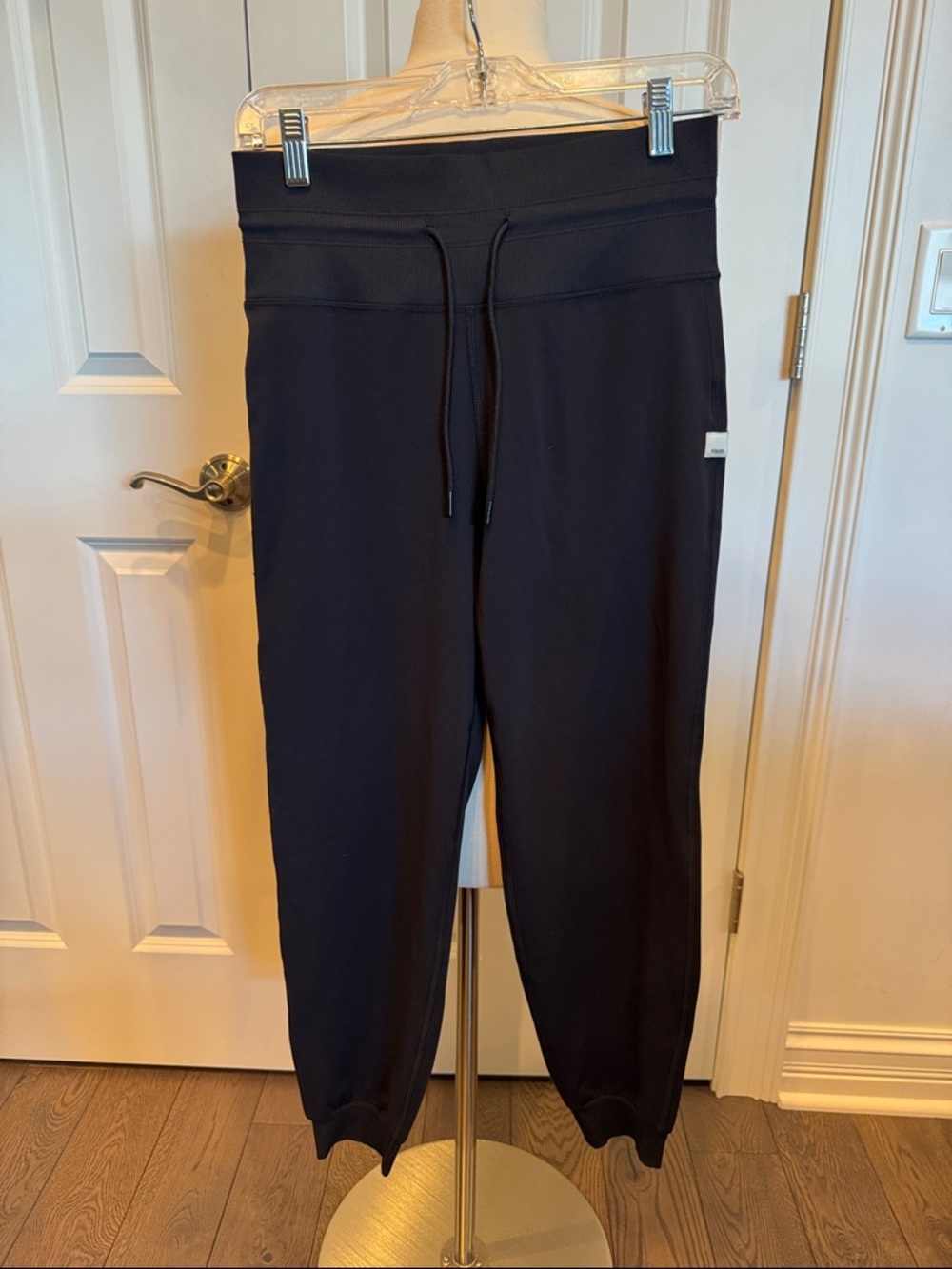 Vuori Black Daily Joggers